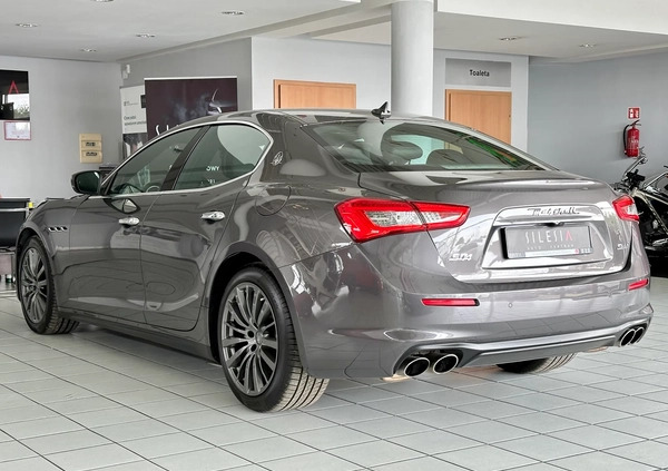 Maserati Ghibli cena 299899 przebieg: 33193, rok produkcji 2020 z Piotrków Trybunalski małe 407